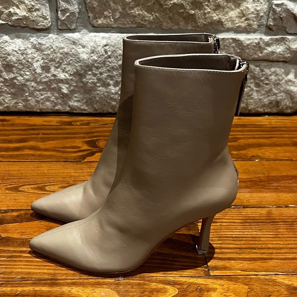 Black Suede Studio Jennifer Pointy Toe Bootie Fendi Leather, 37 EU (6.5 - 7 US) - Picture 3 of 14